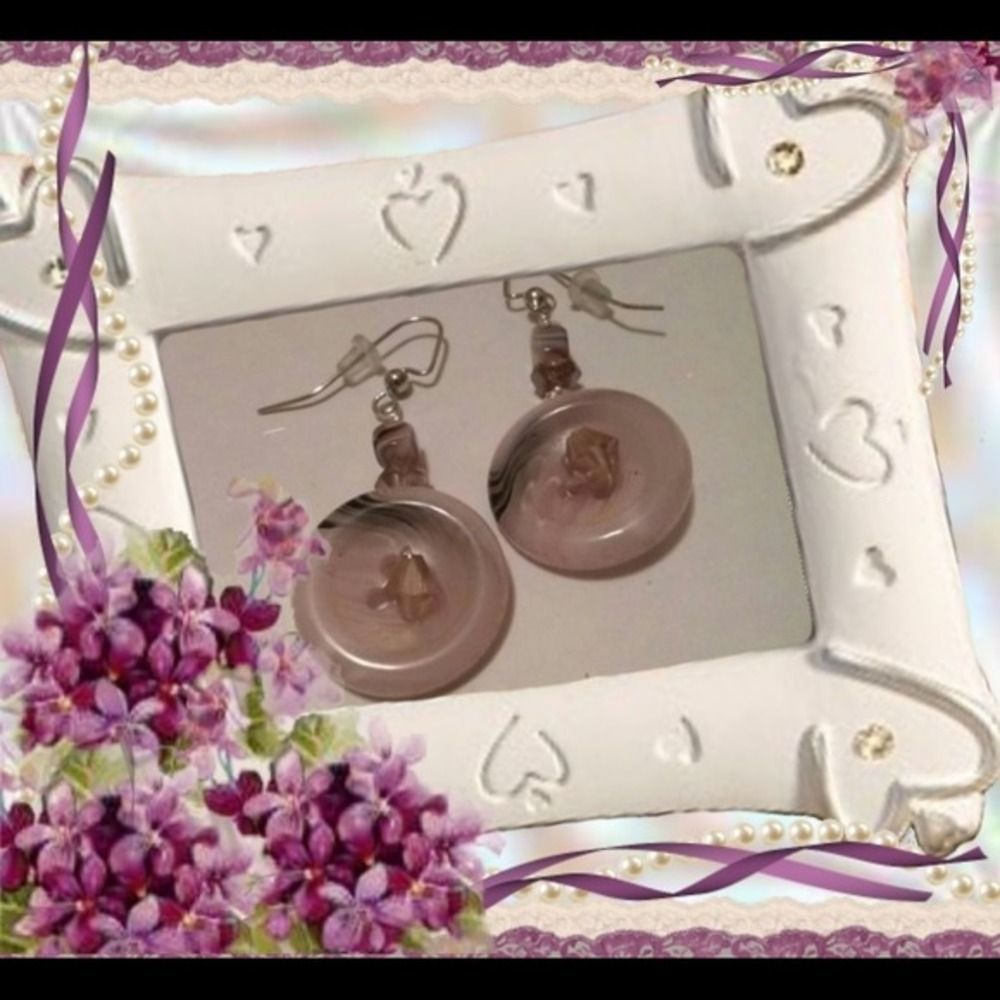 π3/$12 Handmade Button earrings! π - Picture 1 of 4